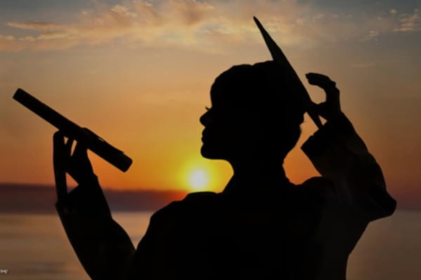 foto-sevinc-mezuniyet-02-min